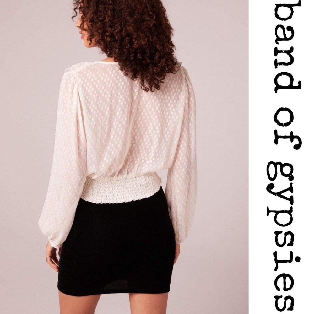 Band of Gypsies - Ara Top - Cream - Size Small - Picture 4 of 5